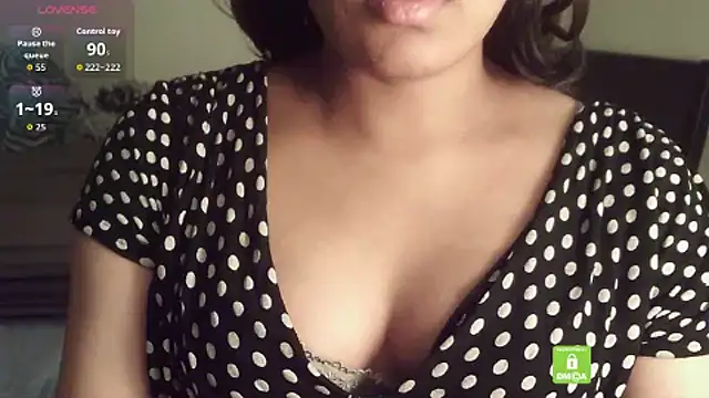 bxdgirlhr online show from June 1, 2026, 7:48 pm