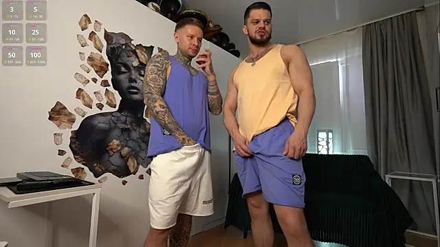 Snapshot of NickHOWLEN chatting on October 3, 2025, 10:12 am NickHOWLEN online show from October 3, 2025, 10:12 am