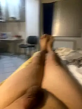 Snapshot of Gygymon0 chatting on November 1, 2025, 6:26 am Gygymon0 online show from November 1, 2025, 6:26 am