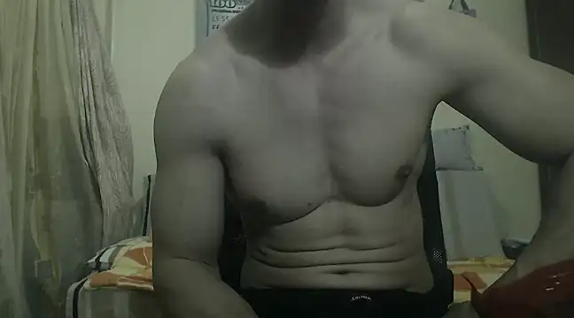 Snapshot of SexyMuscled chatting on January 4, 2025, 10:13 pm SexyMuscled online show from January 4, 2025, 10:13 pm