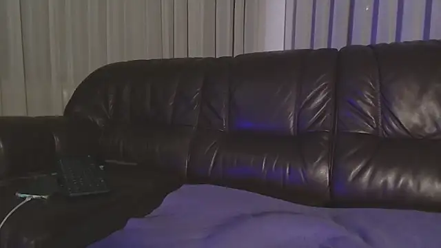 DeesseLuxure online show from February 11, 2025, 10:15 am