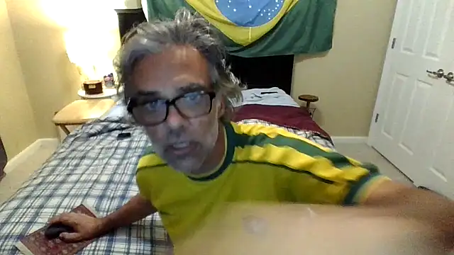 Snapshot of DoctorLoveJoy chatting on June 20, 2026, 4:37 am DoctorLoveJoy online show from June 20, 2026, 4:37 am