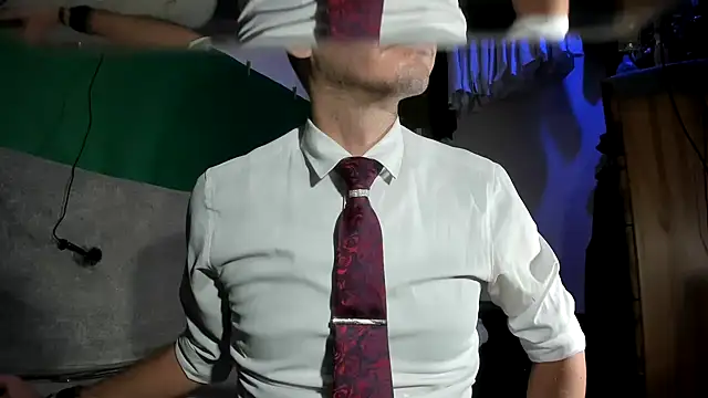 viraglaci18xh online show from November 25, 2025, 4:18 pm