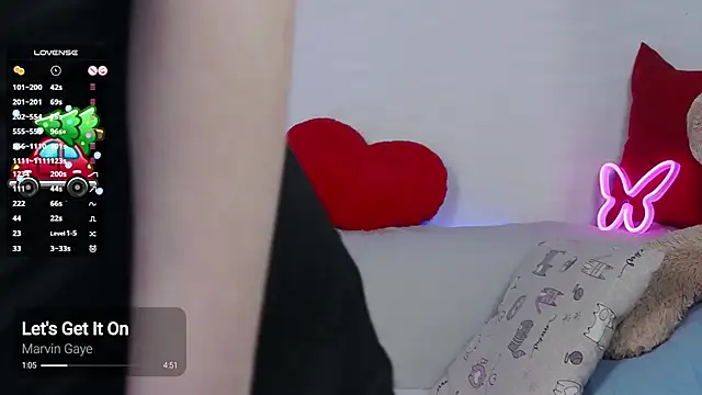 Snapshot of -Lorik- chatting on January 12, 2025, 12:28 am -Lorik- online show from January 12, 2025, 12:28 am