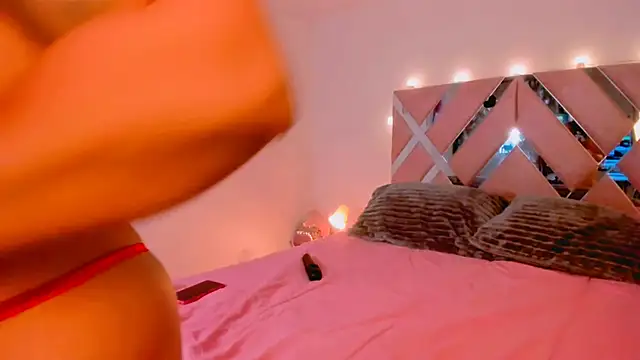 dulce doll1 online show from May 14, 2026, 1:34 am