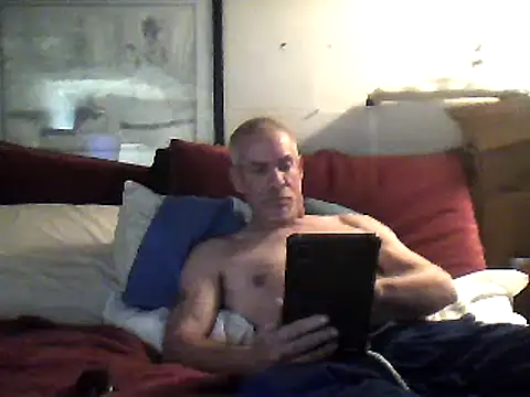 Biknight online show from February 18, 2025, 2:59 pm