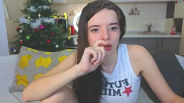 Snapshot of Naughty_Alice chatting on January 16, 2025, 12:53 pm Naughty Alice online show from January 16, 2025, 12:53 pm