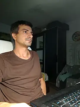 Snapshot of Cipribuddy chatting on September 17, 2025, 10:33 pm Cipribuddy online show from September 17, 2025, 10:33 pm