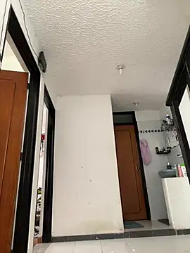 Sofhi corolinne31 online show from April 4, 2026, 9:01 pm