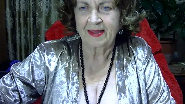 Snapshot of Emma52610 chatting on March 27, 2026, 5:56 pm Emma52610 online show from March 27, 2026, 5:56 pm