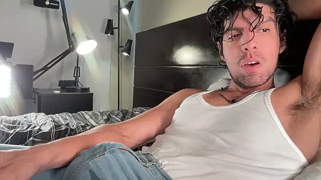 Snapshot of beranco19 chatting on February 17, 2026, 10:16 pm beranco19 online show from February 17, 2026, 10:16 pm