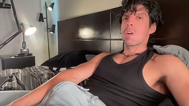 beranco19 online show from March 5, 2026, 6:15 pm