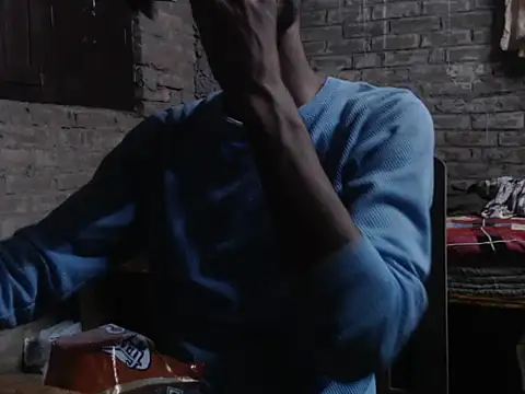 ThethunderPo online show from October 24, 2025, 12:56 pm