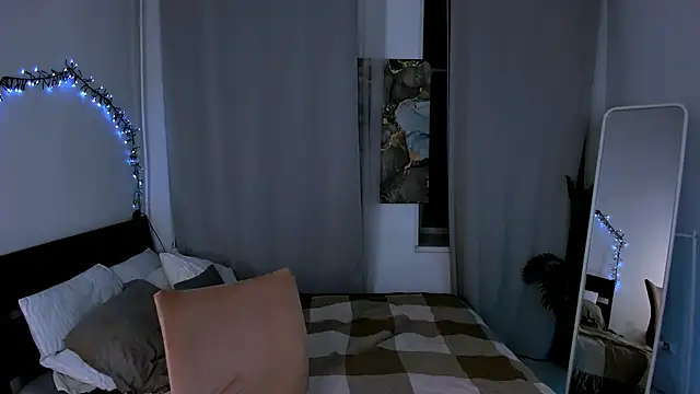 Deca dance online show from September 24, 2025, 4:21 pm