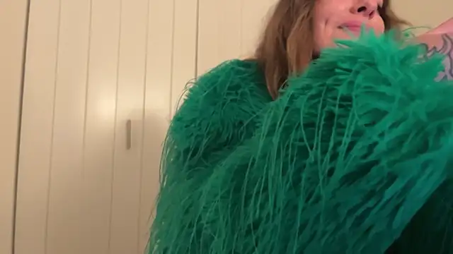 airgeadx online show from December 17, 2024, 12:34 am