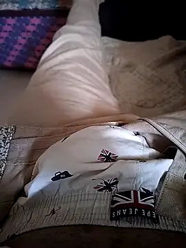 Snapshot of karthikck3 chatting on April 9, 2026, 10:20 am karthikck3 online show from April 9, 2026, 10:20 am