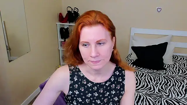 FoxySophia online show from May 2, 2026, 2:33 pm