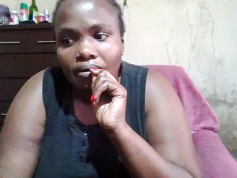 Snapshot of sexybigboobz chatting on May 8, 2026, 12:54 pm sexybigboobz online show from May 8, 2026, 12:54 pm