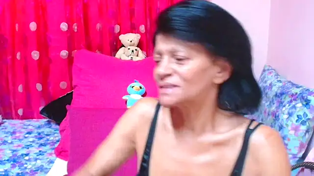 SLUTTYROXY online show from March 22, 2026, 8:29 am