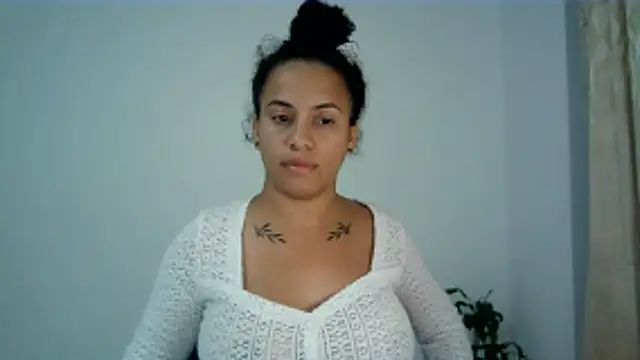 isa bellaxx online show from February 24, 2026, 6:00 am