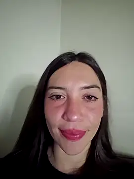 loveuu-bae online show from April 11, 2026, 7:45 am