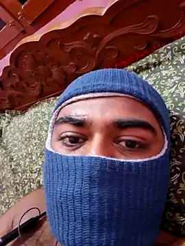 Snapshot of BlackHairy_man chatting on May 24, 2026, 5:40 pm BlackHairy man online show from May 24, 2026, 5:40 pm