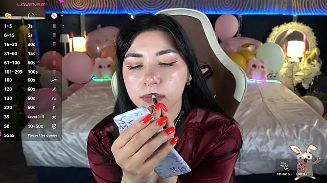 EmilyCandyy online show from July 6, 2026, 5:59 am