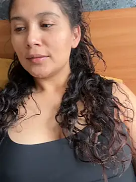 kinky milaxh online show from July 8, 2026, 4:11 pm