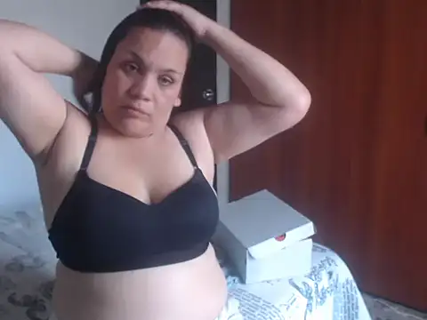 KimberlyPuentes online show from January 7, 2026, 6:43 pm