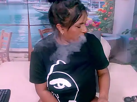 indiansparkle online show from November 18, 2025, 6:01 pm