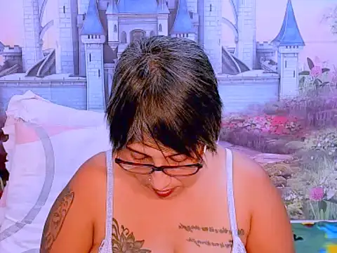 indianroxy online show from September 30, 2025, 6:24 pm