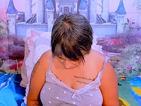 indianroxy online show from October 2, 2025, 7:32 pm