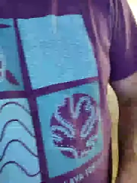 Snapshot of IronedTitan chatting on December 23, 2024, 12:46 am IronedTitan online show from December 23, 2024, 12:46 am