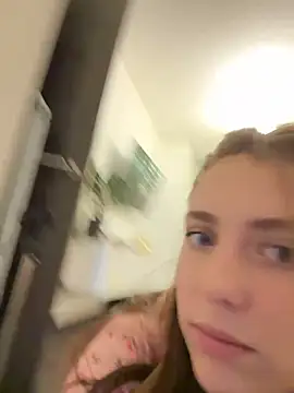 MariiD online show from January 5, 2025, 4:16 pm