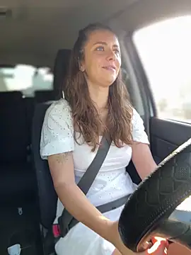 MariiD online show from September 9, 2025, 6:35 am