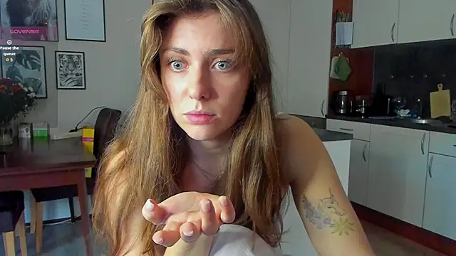 MariiD online show from January 16, 2026, 1:26 pm