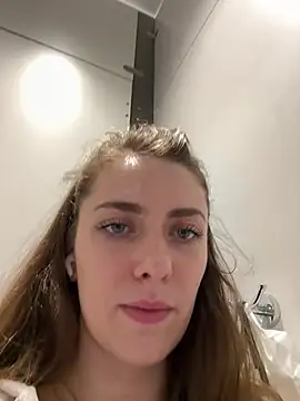 MariiD online show from March 27, 2026, 8:26 am