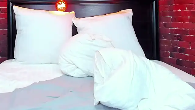 Snapshot of ChristynaRoss chatting on February 12, 2025, 2:45 am ChristynaRoss online show from February 12, 2025, 2:45 am