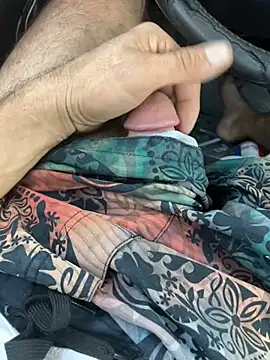 Snapshot of mikeylong chatting on December 31, 2024, 4:25 pm mikeylong online show from December 31, 2024, 4:25 pm