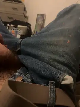 Snapshot of mikeylong chatting on September 10, 2025, 11:05 pm mikeylong online show from September 10, 2025, 11:05 pm