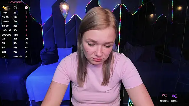 BellaDreamy online show from October 21, 2025, 5:35 pm