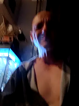 Snapshot of peter40bi chatting on September 28, 2025, 1:55 am peter40bi online show from September 28, 2025, 1:55 am