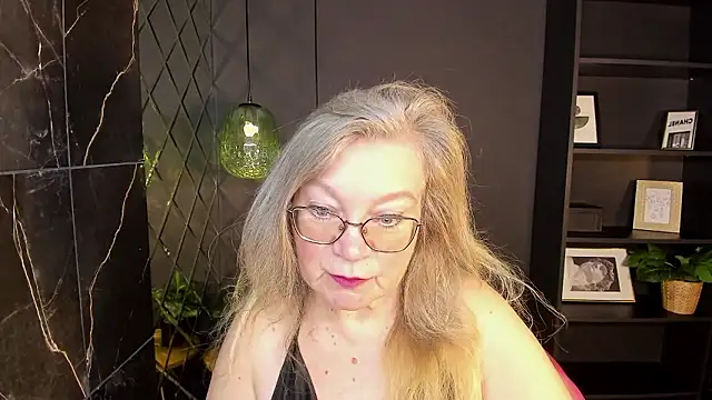 NataliMellow online show from January 9, 2026, 1:03 pm