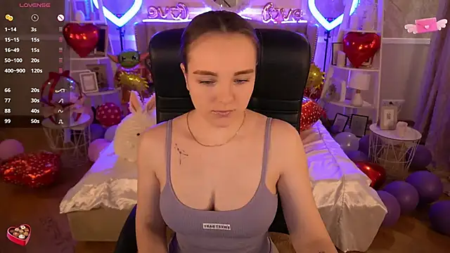 FoxyShy online show from February 20, 2025, 12:47 pm