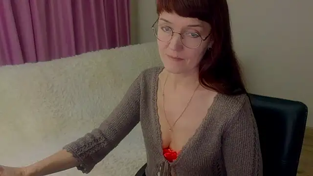 Snapshot of Fritha chatting on May 1, 2026, 7:29 pm Fritha online show from May 1, 2026, 7:29 pm