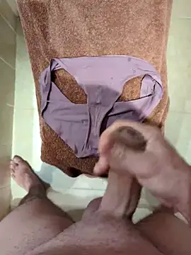 domjoab online show from October 1, 2025, 8:37 pm