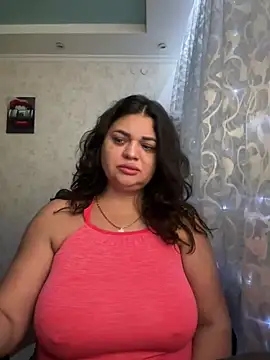 Snapshot of littleRikka chatting on January 15, 2025, 5:15 pm littleRikka online show from January 15, 2025, 5:15 pm