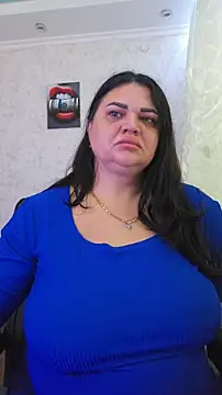 littleRikka online show from January 7, 2026, 9:01 am