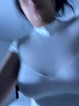 AbbyTaylorr online show from November 6, 2025, 3:18 am