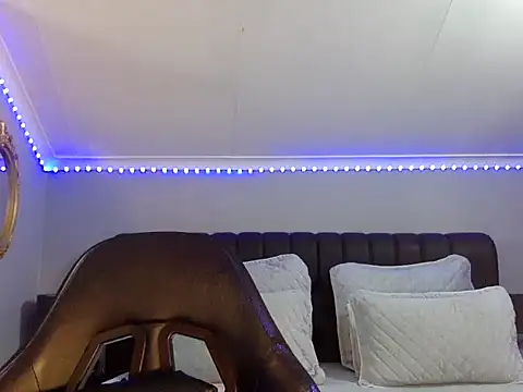 BOOTYBANGER24xx online show from October 29, 2025, 2:47 am